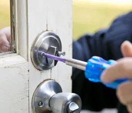 Cincinnati 24 Hour Locksmith Cincinnati, OH 513-715-9082 Cincinnati 24 Hour Locksmith Cincinnati, OH 513-715-9082
